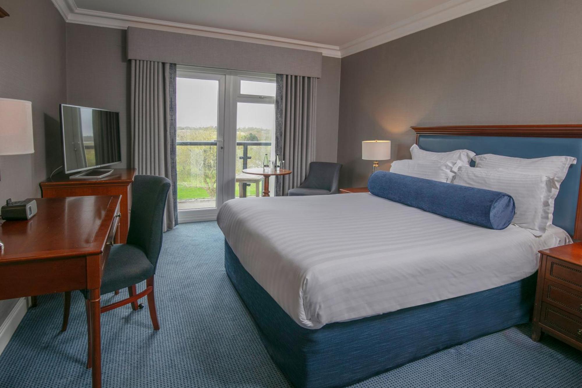 Windmill Village Hotel, Golf Club & Spa, BW Signature Collection كوفنتري المظهر الخارجي الصورة
